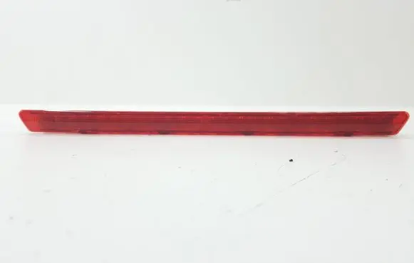 BMW 7 E65 E66 Third/center stoplight E26035