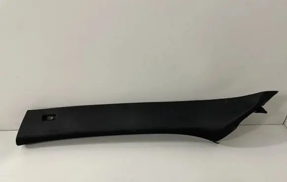 BMW X5 E70 (A) pillar trim 7129749