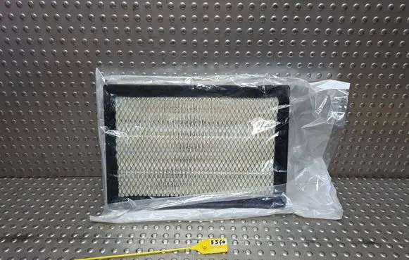 Dodge RAM 2500 DR Air filter 68441763AA