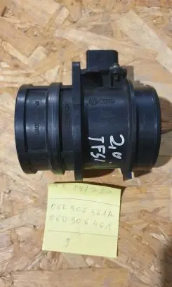 Audi TT TTS Mk2 Mass air flow meter 06F906461A