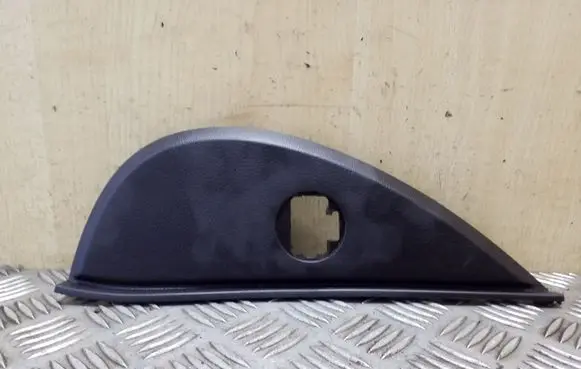 KIA Sportage Dashboard side end trim 847653U010