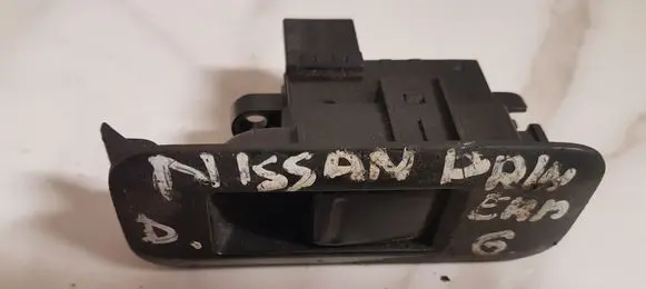 Nissan Primera Electric window control switch 25411 AV600