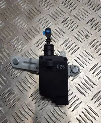 Hyundai Santa Fe Tailgate boot lock/latch motor 