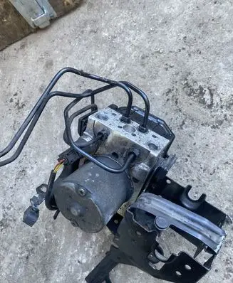 Audi A4 S4 B6 8E 8H ABS Pump 0265225018 8E0614517