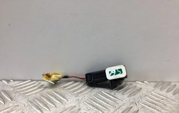 Volvo S60 Airbag deployment crash/impact sensor 8V4T14B006AA BBM457K1X 083HAK3239