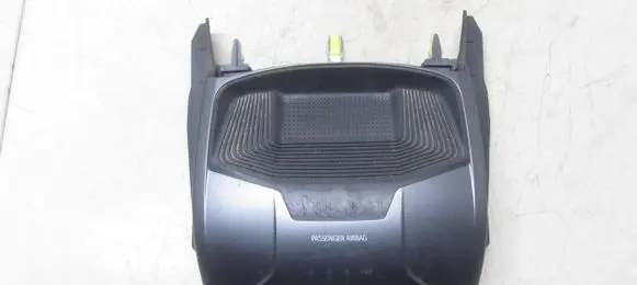 Toyota Avensis T270 Dashboard 58804-05250