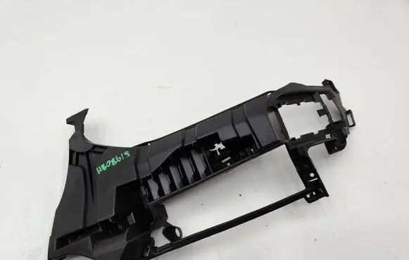 BMW X3 G01 Fog light bracket 7399977