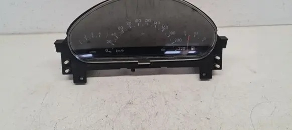 Mercedes-Benz A W168 Speedometer (instrument cluster) A1685403911 09051639901