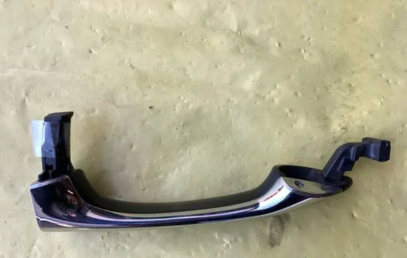 Mercedes-Benz A W169 Front door exterior handle A1697600270