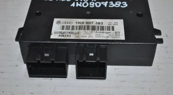 Volkswagen PASSAT B6 Tow bar trailer control unit/module 1K0907383 10072006