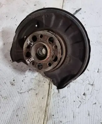 Mercedes-Benz C W204 Rear wheel hub NOCODE