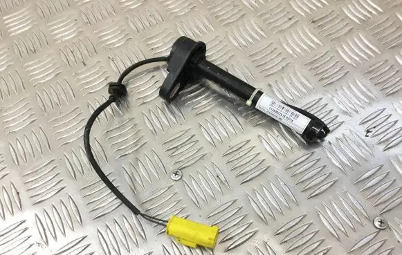 Mercedes-Benz E W238 Bonnet Pedestrian Airbag Actuator A2139062201