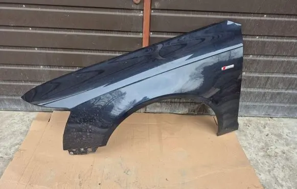 Audi A6 S6 C6 4F Fender brak