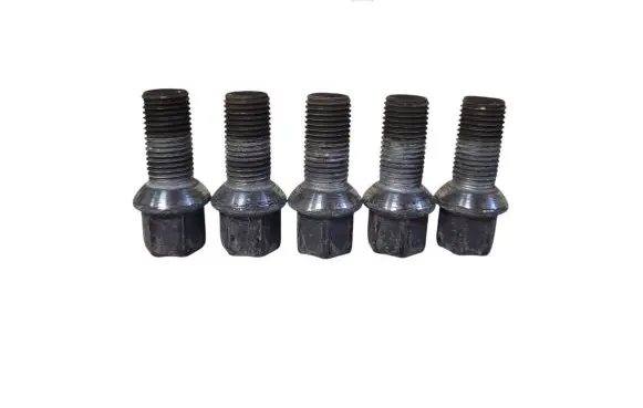 Volkswagen Golf VII Nuts/bolts 