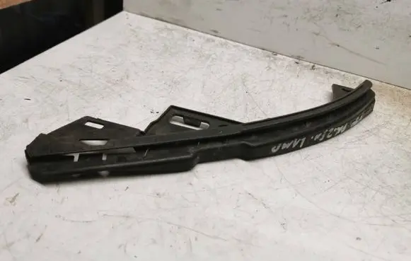 Volvo V50 Front bumper mounting bracket 30744956