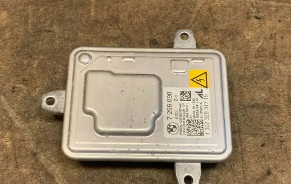 BMW 4 F36 Gran coupe Xenon control unit/module 7296090