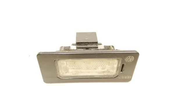 Volkswagen PASSAT B6 Number plate light 8T0943021