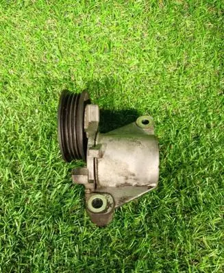 Ford Fusion II Generator/alternator belt tensioner D67EAA