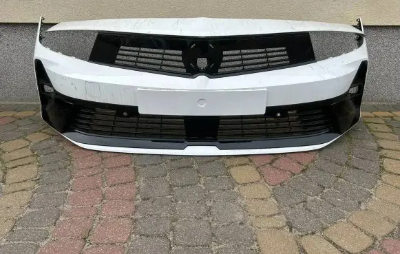 Opel Astra L Front bumper 9847194680