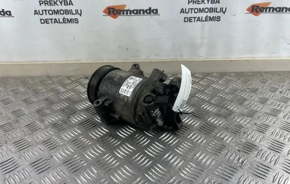 Volkswagen PASSAT B8 Air conditioning (A/C) compressor (pump) 5Q0820803D