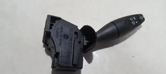 Ford Focus Wiper control stalk 98AG17A553CC