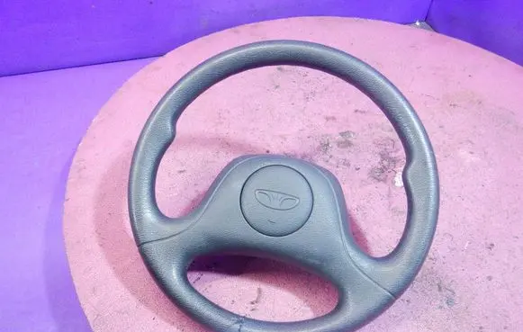 Chevrolet Lanos Steering wheel 