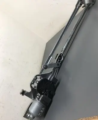 Ford Focus Front wiper linkage and motor
