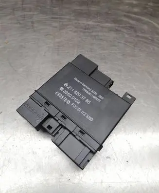Mercedes-Benz E W211 Keyless (KESSY) go control unit/module 2118203785
