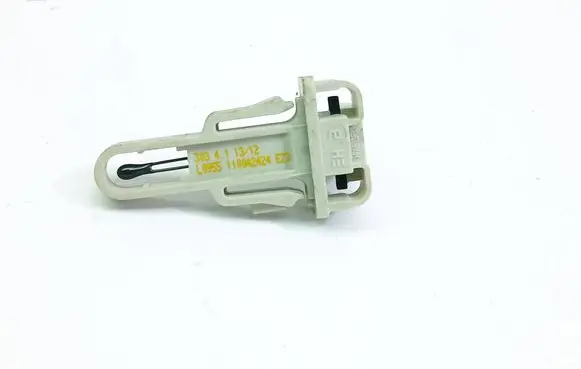 BMW 5 F10 F11 Interior temperature sensor 303411312 110042424