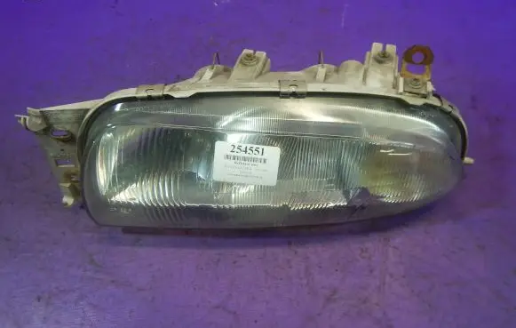 Ford Fiesta Headlight/headlamp 96FG13006SAD