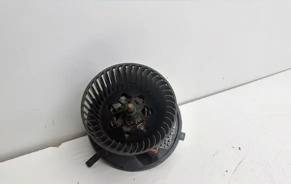 Seat Alhambra (Mk2) Heater fan/blower 998924E