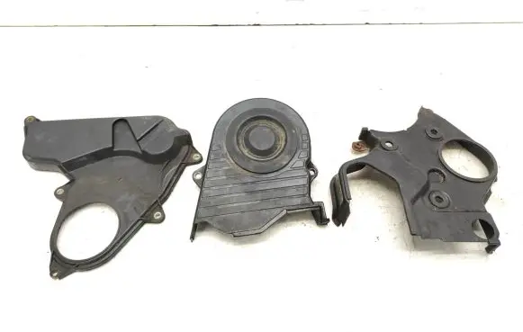 Hyundai Sonata Timing belt guard (cover) 2137027300 2136027000