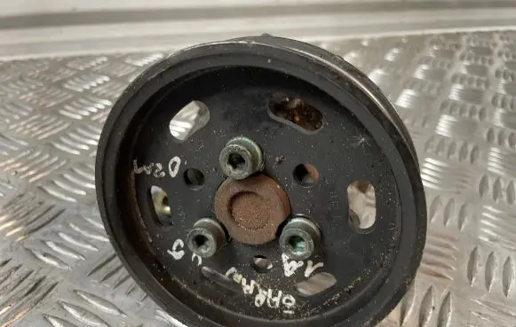Volkswagen Sharan Power steering pump 038145255b