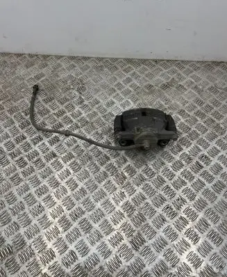 Nissan Qashqai Front brake caliper