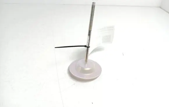 Renault Kadjar Spare wheel mounting bracket 