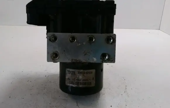 Toyota Corolla E110 ABS Pump 4451002030 8954102020