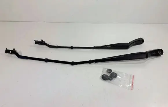 Peugeot 3008 II Front wiper blade arm 