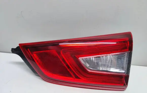 Nissan Qashqai Tailgate rear/tail lights