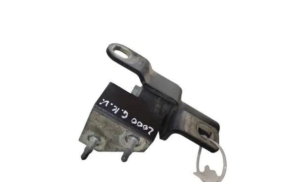 Ford Mondeo MK IV Rear door lower hinge