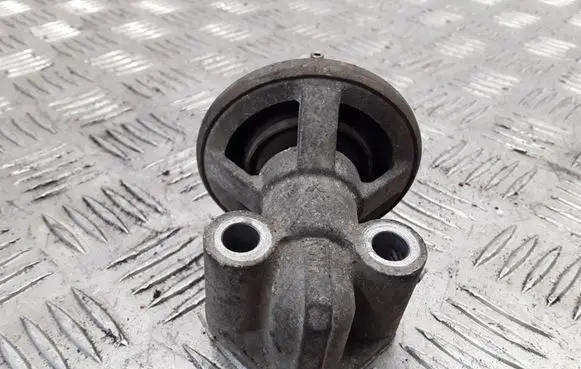 Mitsubishi Carisma EGR valve