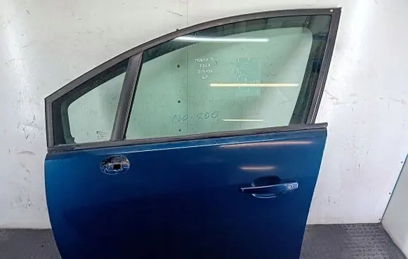 Opel Meriva B Front door Z22A