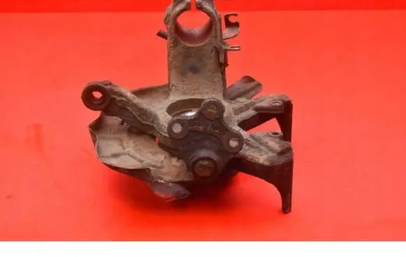 Skoda Roomster (5J) Front wheel hub spindle knuckle