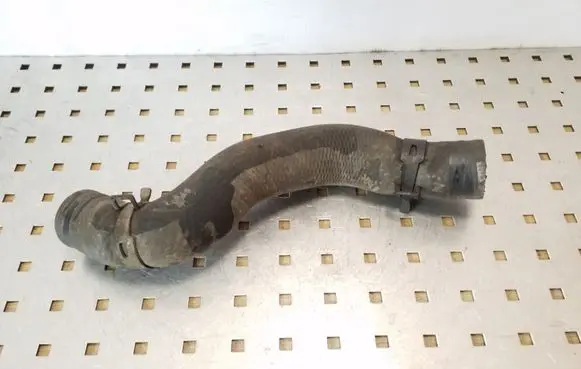 Toyota Land Cruiser (J120) Engine coolant pipe/hose