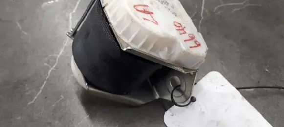 Ford Fiesta Rear seatbelt 8v51-a611b69-ae