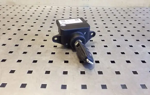 Audi Q7 4L Ignition lock 4F0909135E 4F0910132E 4F0837220R