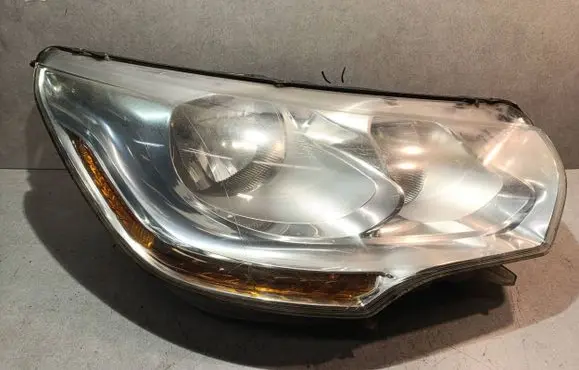 Citroen C4 II Headlight/headlamp 9687304580 13J12T2 90464250