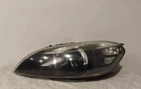Volvo V40 Headlight/headlamp 31283332 7226100000 3000070391