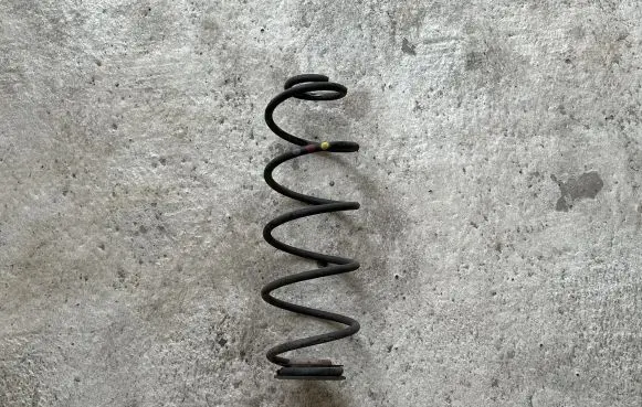 Peugeot 308 Rear coil spring