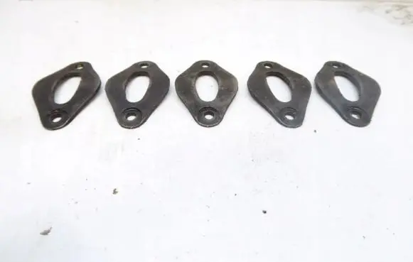 Audi A6 S6 C5 4B Fuel Injector clamp holder 059130206A