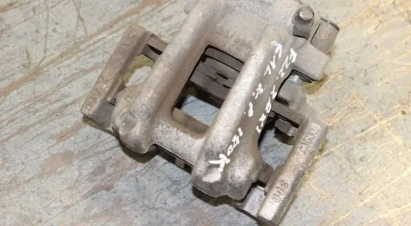 BMW 2 F22 F23 Rear brake caliper